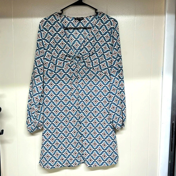 As You Wish (Macys) long sleeve Dress - Picture 1 of 8